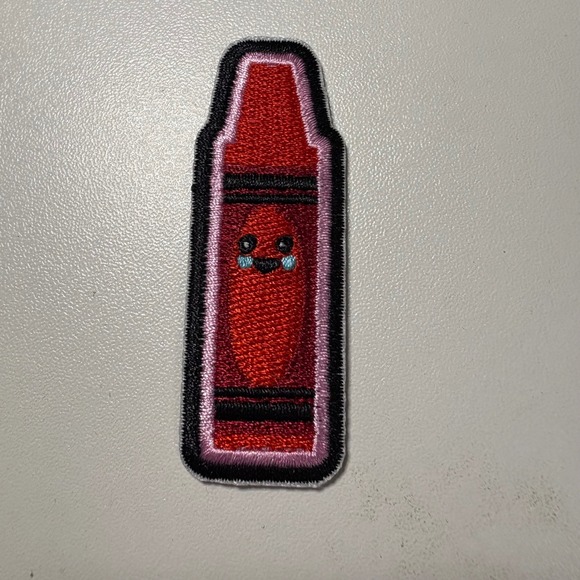 Crayon Patch Embroidered Applique Iron On Cute Kawaii Stationery Red - Picture 1 of 3
